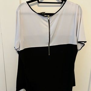 Worthington Women short sleeve tee